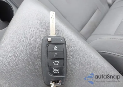 2024 Hyundai Elantra Se z USA, uszkodzony, nr VIN KMHLL4DG5RU645022